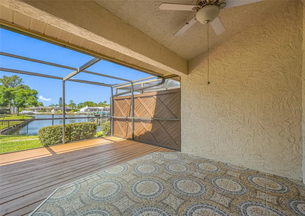 10416 Saint Tropez Place Tampa FL 33615