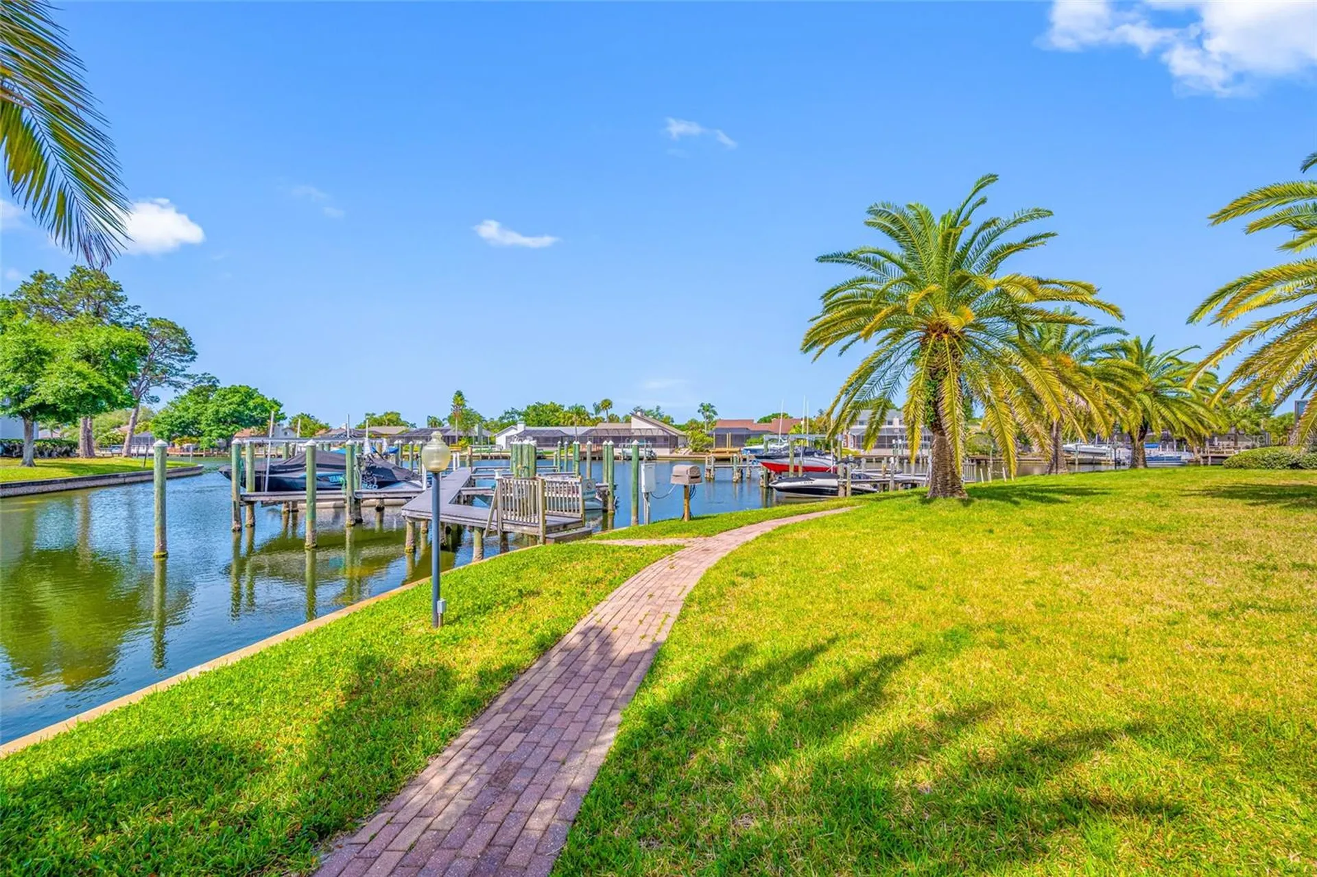 10416 Saint Tropez Place Tampa FL 33615