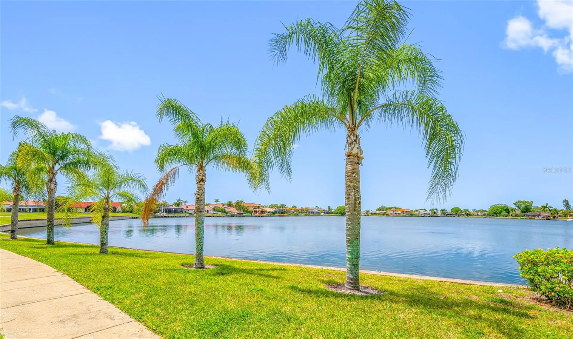 10416 Saint Tropez Place Tampa FL 33615