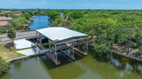 10416 Saint Tropez Place Tampa FL 33615