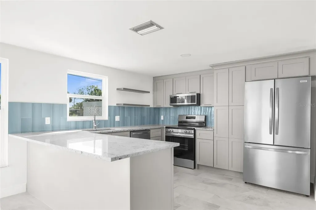 13726 Michelle Avenue Hudson FL 34667