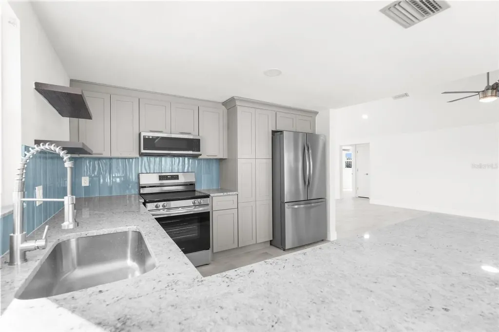 13726 Michelle Avenue Hudson FL 34667