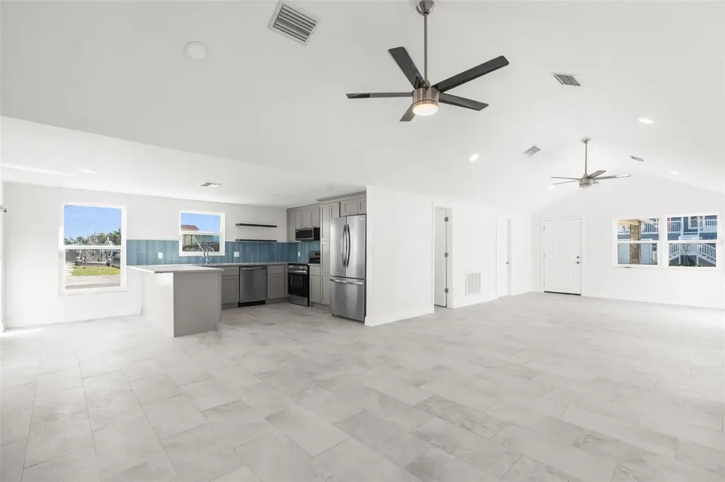 13726 Michelle Avenue Hudson FL 34667