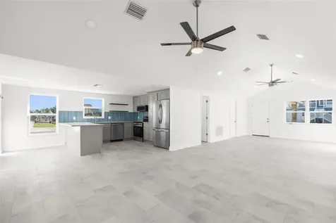 13726 Michelle Avenue Hudson FL 34667