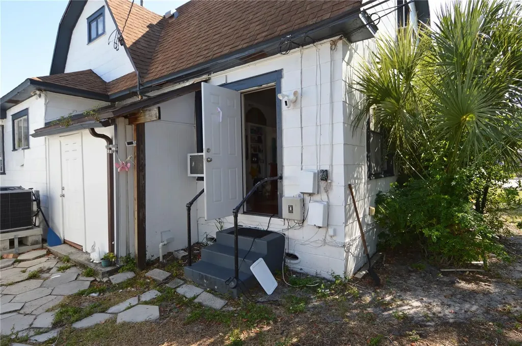 2800 Dartmouth Avenue N St Petersburg FL 33713