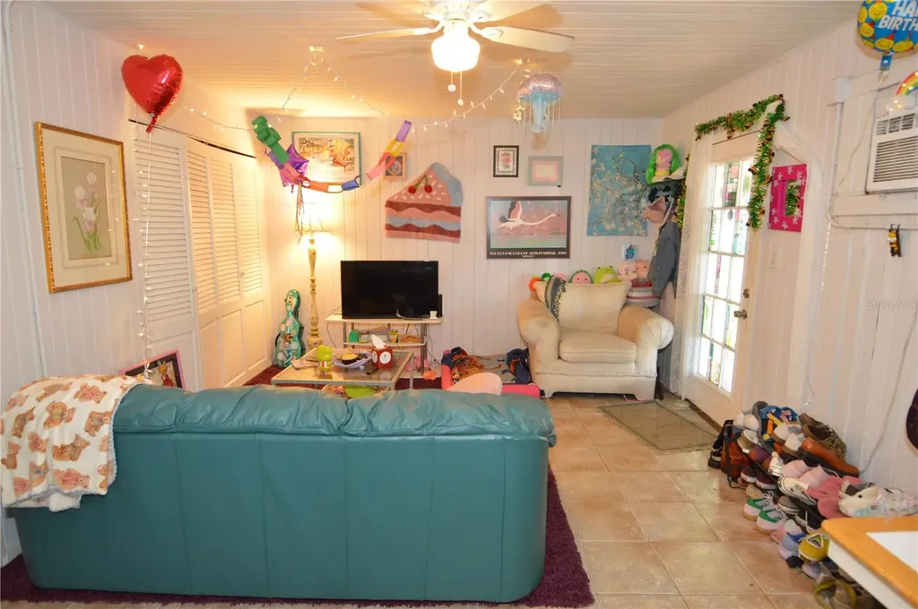 2800 Dartmouth Avenue N St Petersburg FL 33713