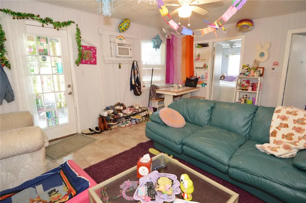 2800 Dartmouth Avenue N St Petersburg FL 33713