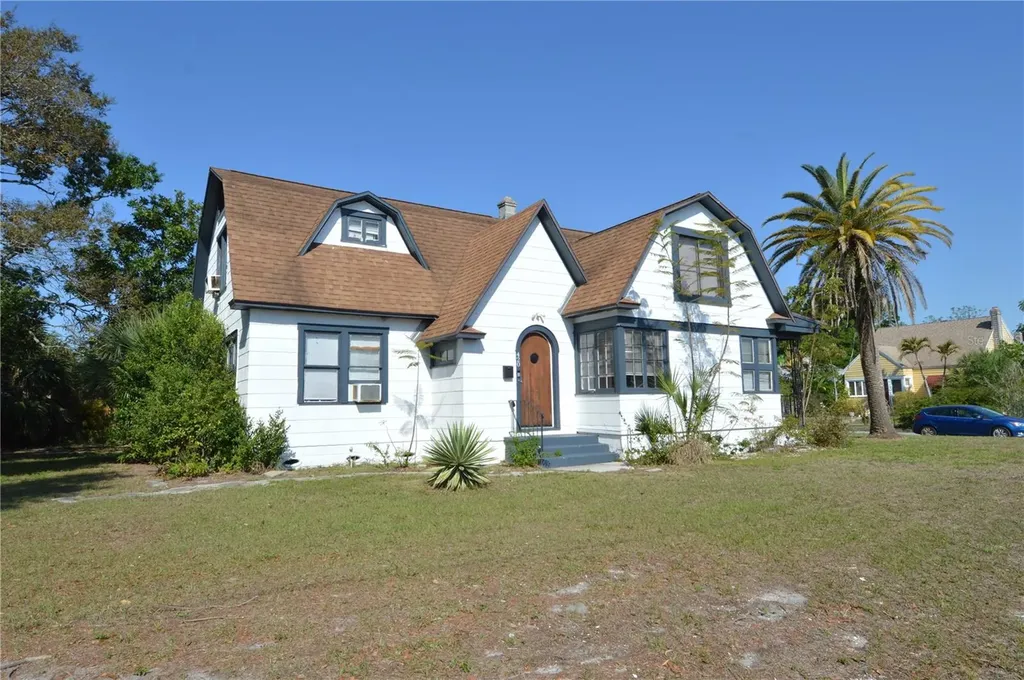 2800 Dartmouth Avenue N St Petersburg FL 33713