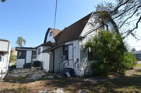 2800 Dartmouth Avenue N St Petersburg FL 33713