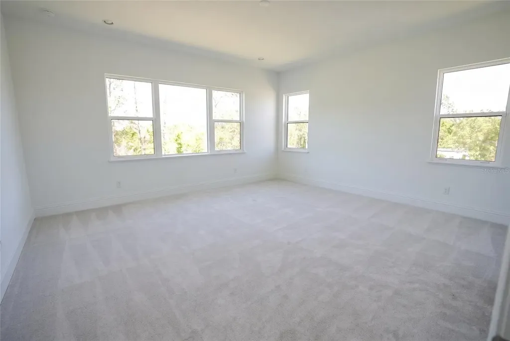 16000 Pendio Drive Bella Collina FL 34756