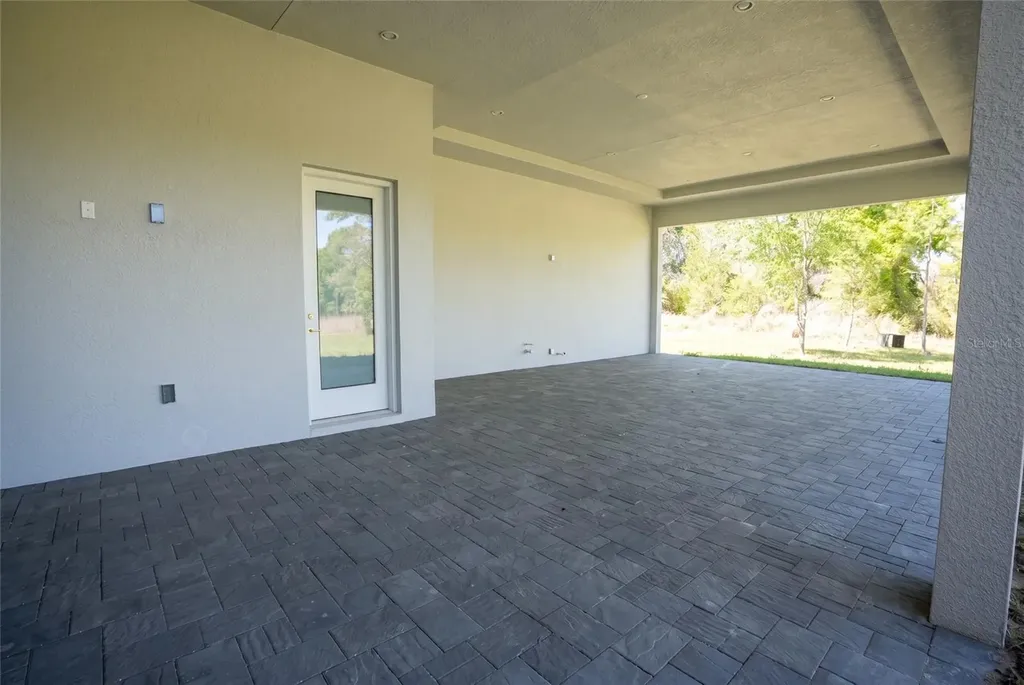 16000 Pendio Drive Bella Collina FL 34756