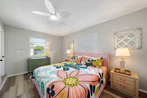 920 Myrtle Avenue Venice FL 34285
