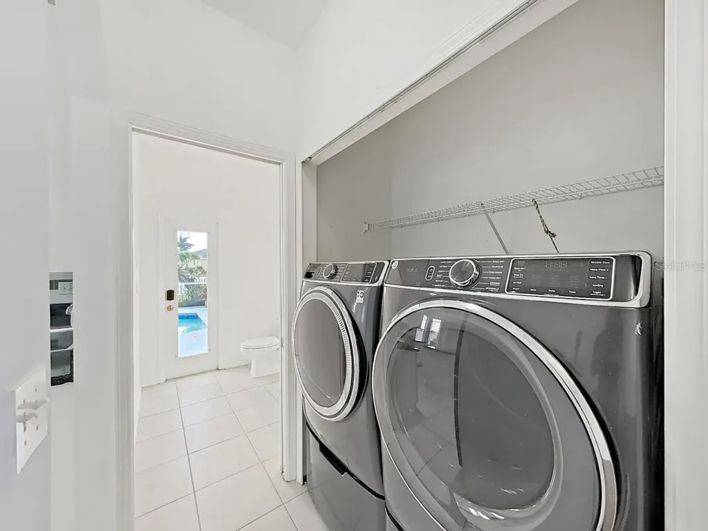 1834 Raven Glen Drive Ruskin FL 33570