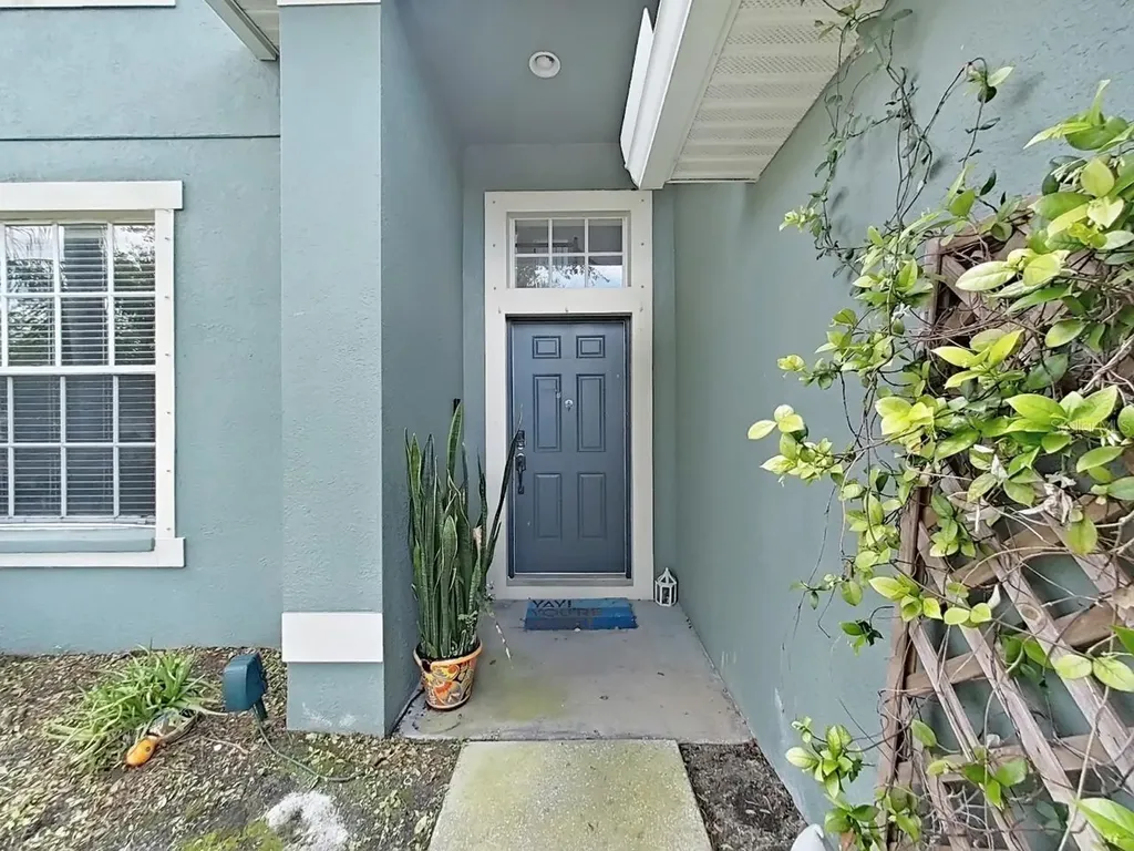1834 Raven Glen Drive Ruskin FL 33570