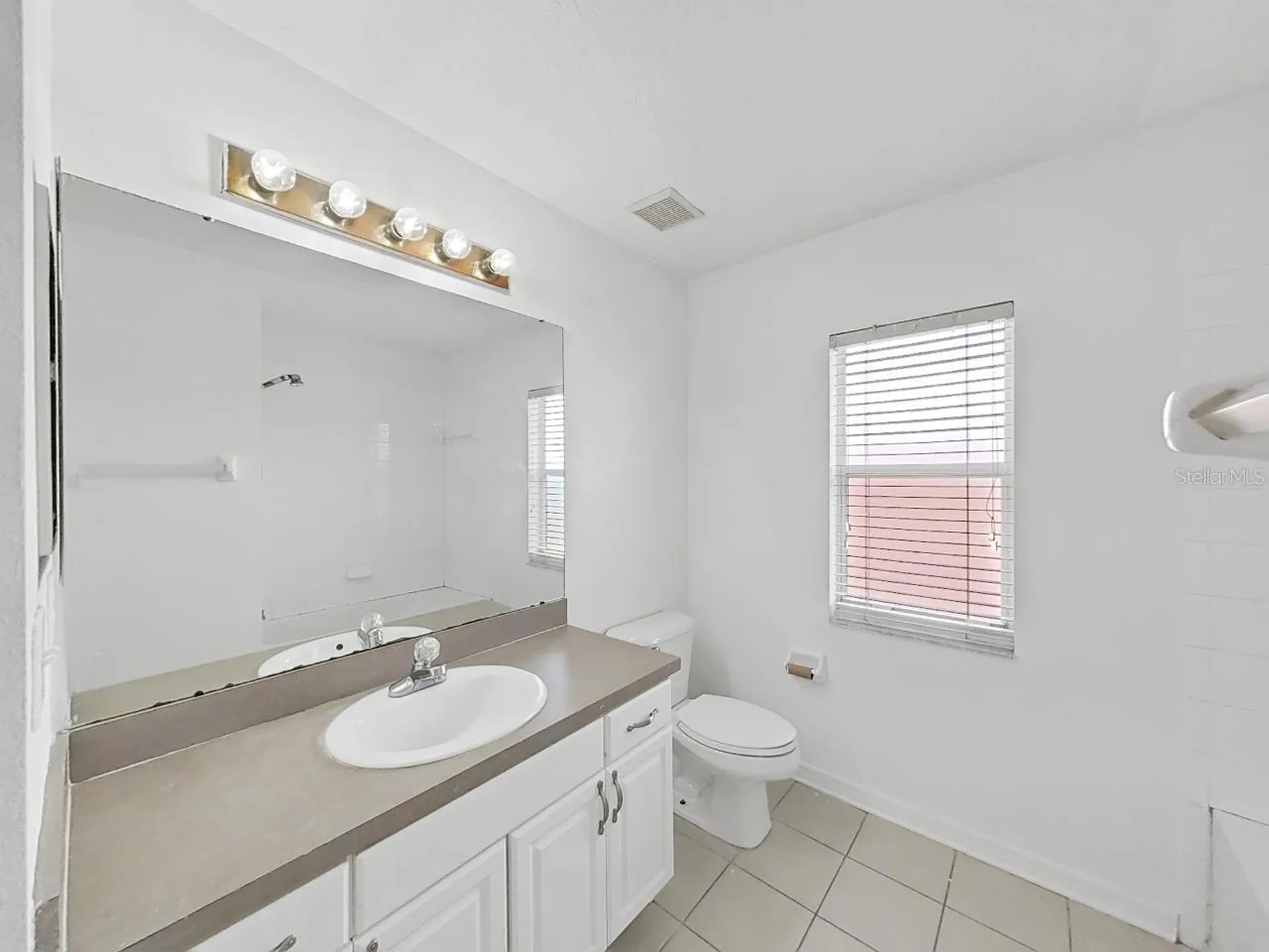 1834 Raven Glen Drive Ruskin FL 33570