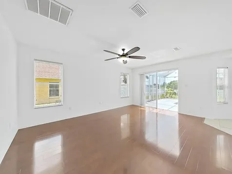 1834 Raven Glen Drive Ruskin FL 33570