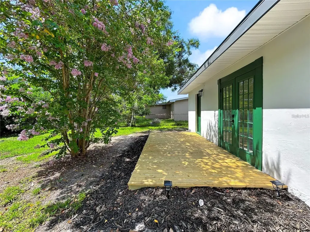 413 Country Club Drive Oldsmar FL 34677