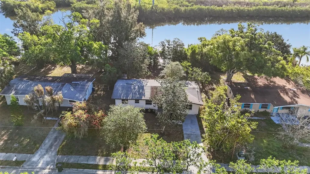 413 Country Club Drive Oldsmar FL 34677