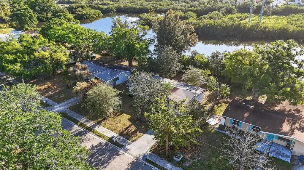 413 Country Club Drive Oldsmar FL 34677
