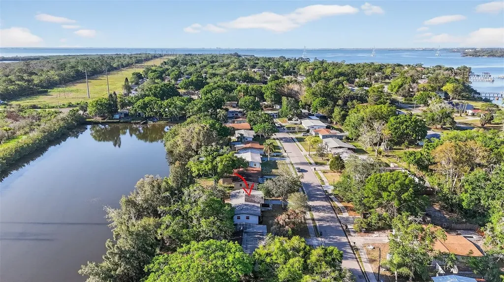 413 Country Club Drive Oldsmar FL 34677