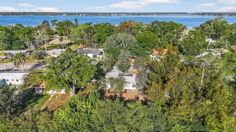 413 Country Club Drive Oldsmar FL 34677