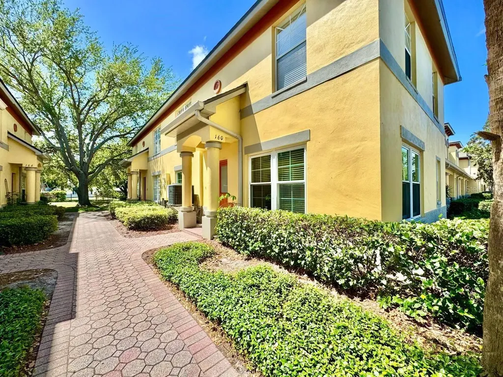 160 Coquina Bay Drive St Petersburg FL 33705