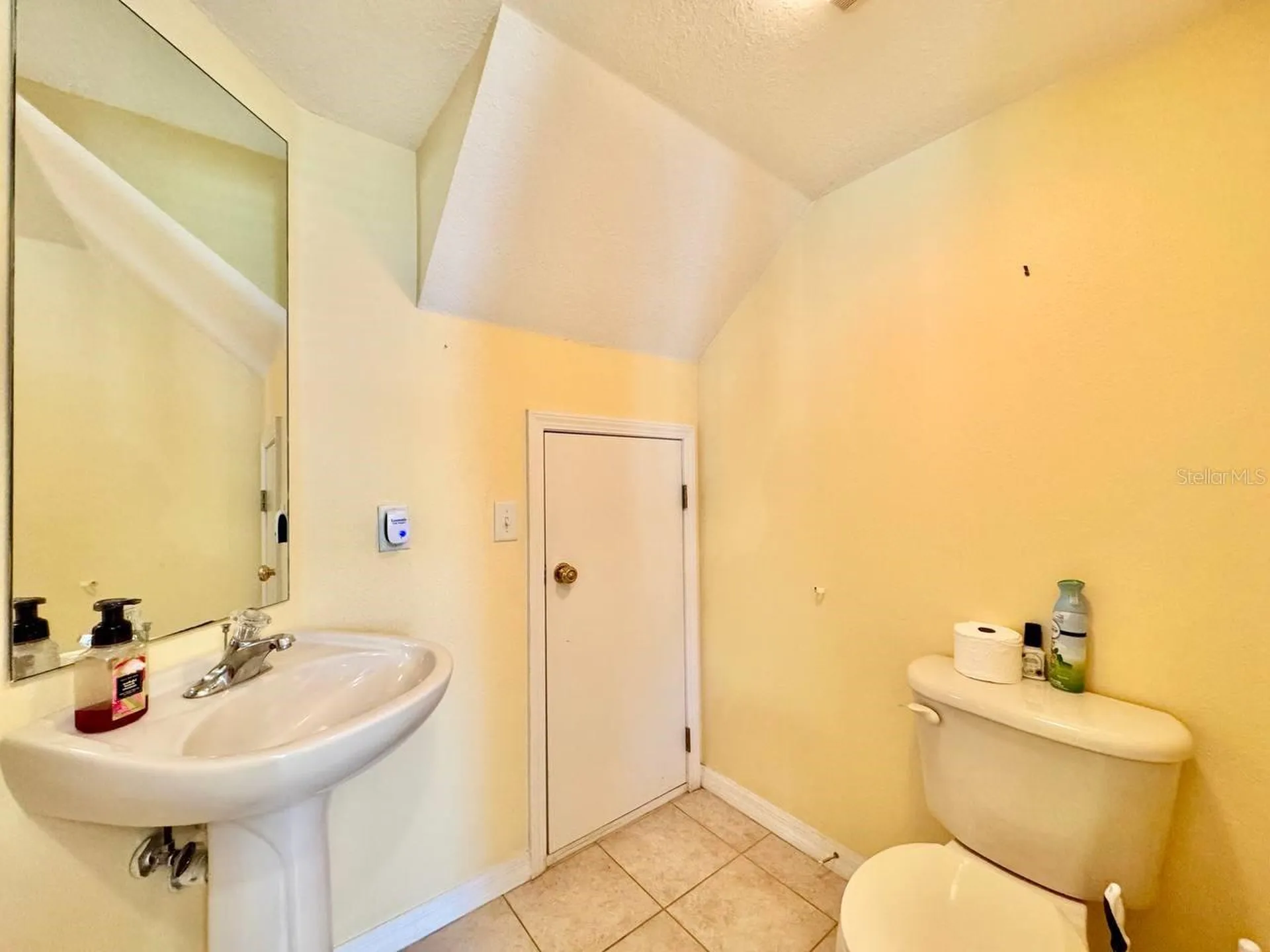 160 Coquina Bay Drive St Petersburg FL 33705