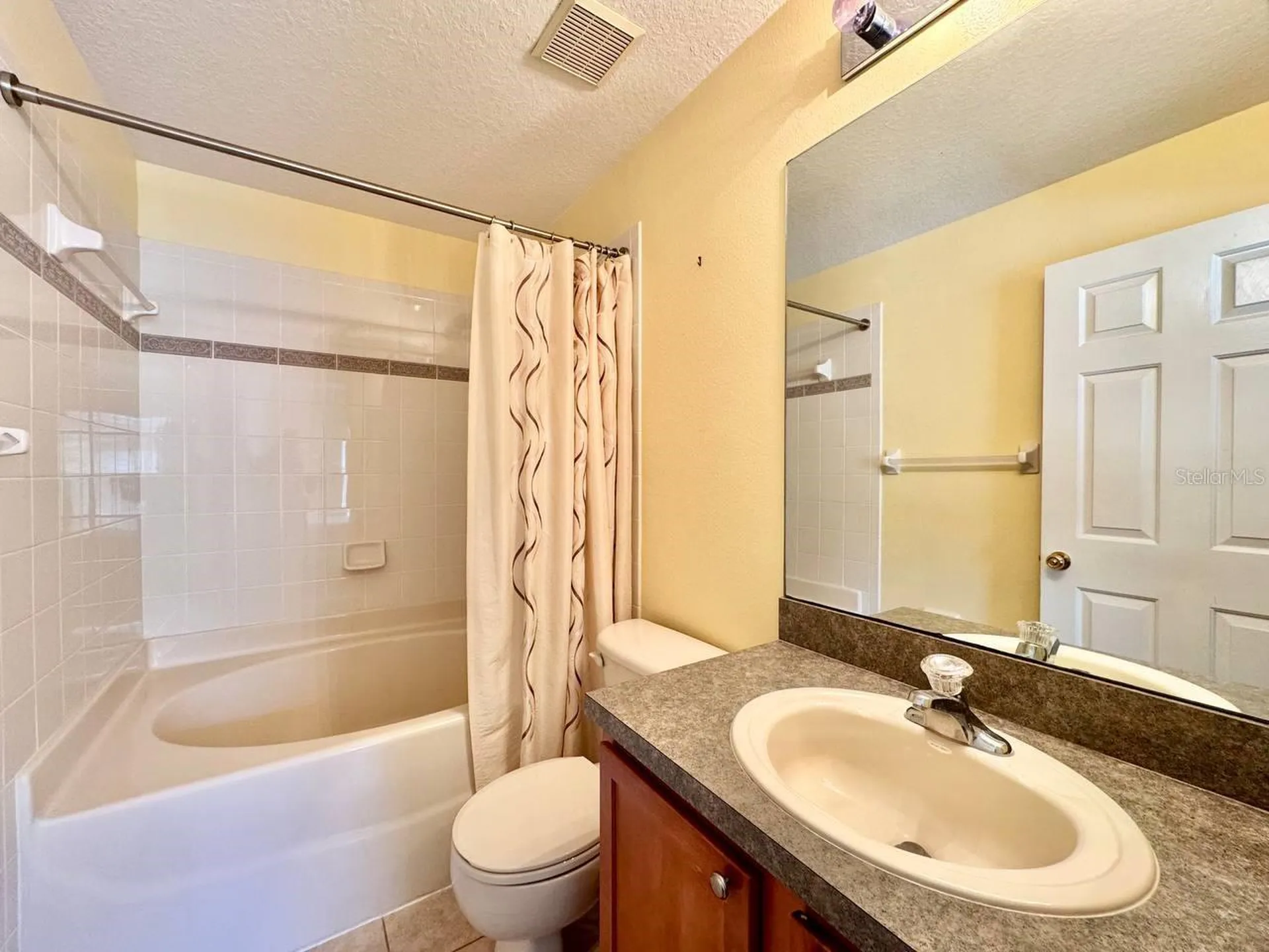 160 Coquina Bay Drive St Petersburg FL 33705
