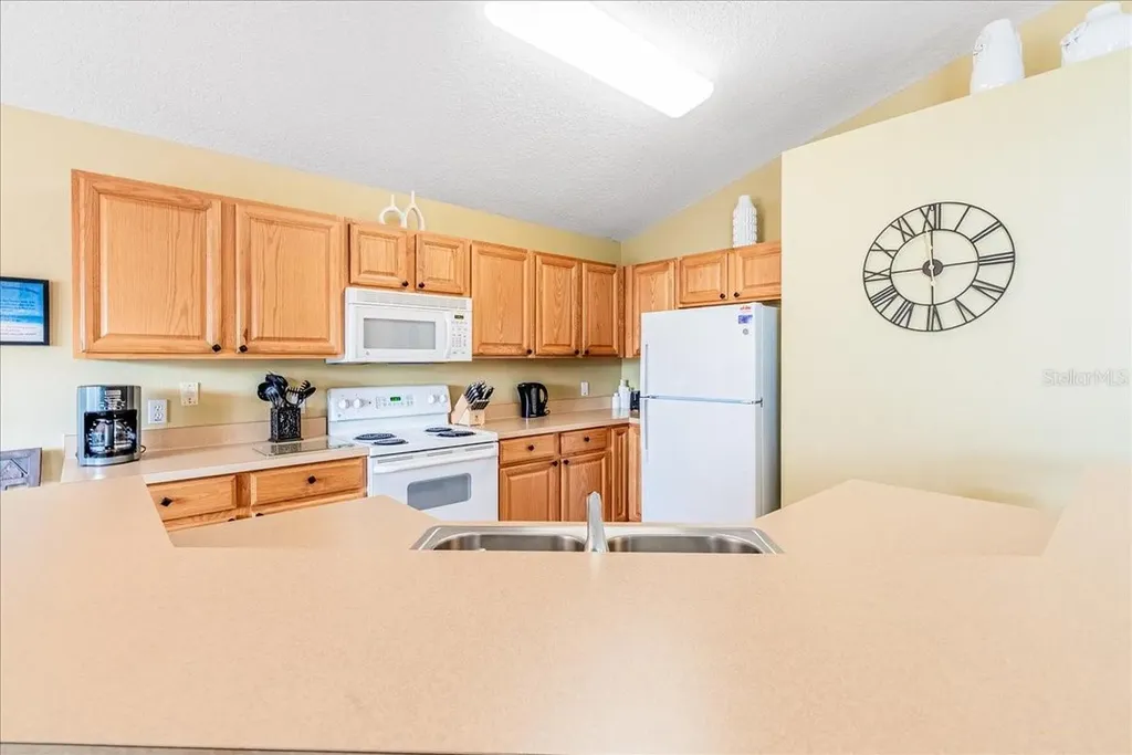 628 Kensington Drive Davenport FL 33897