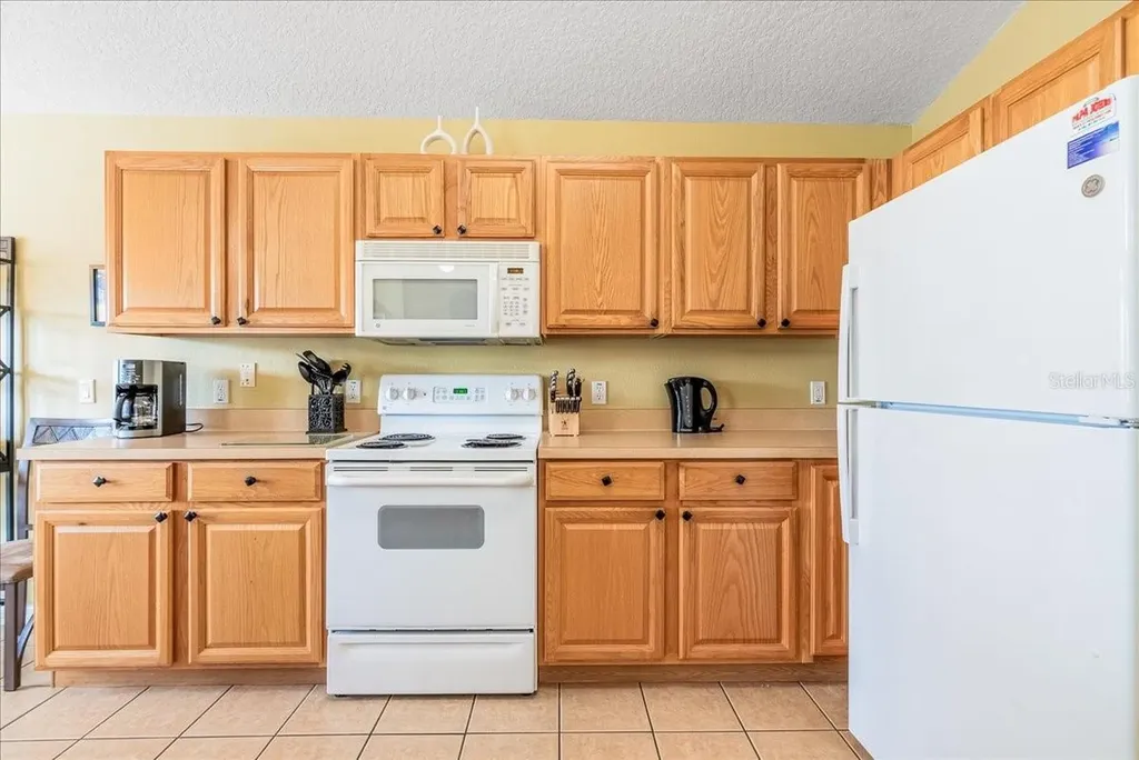 628 Kensington Drive Davenport FL 33897