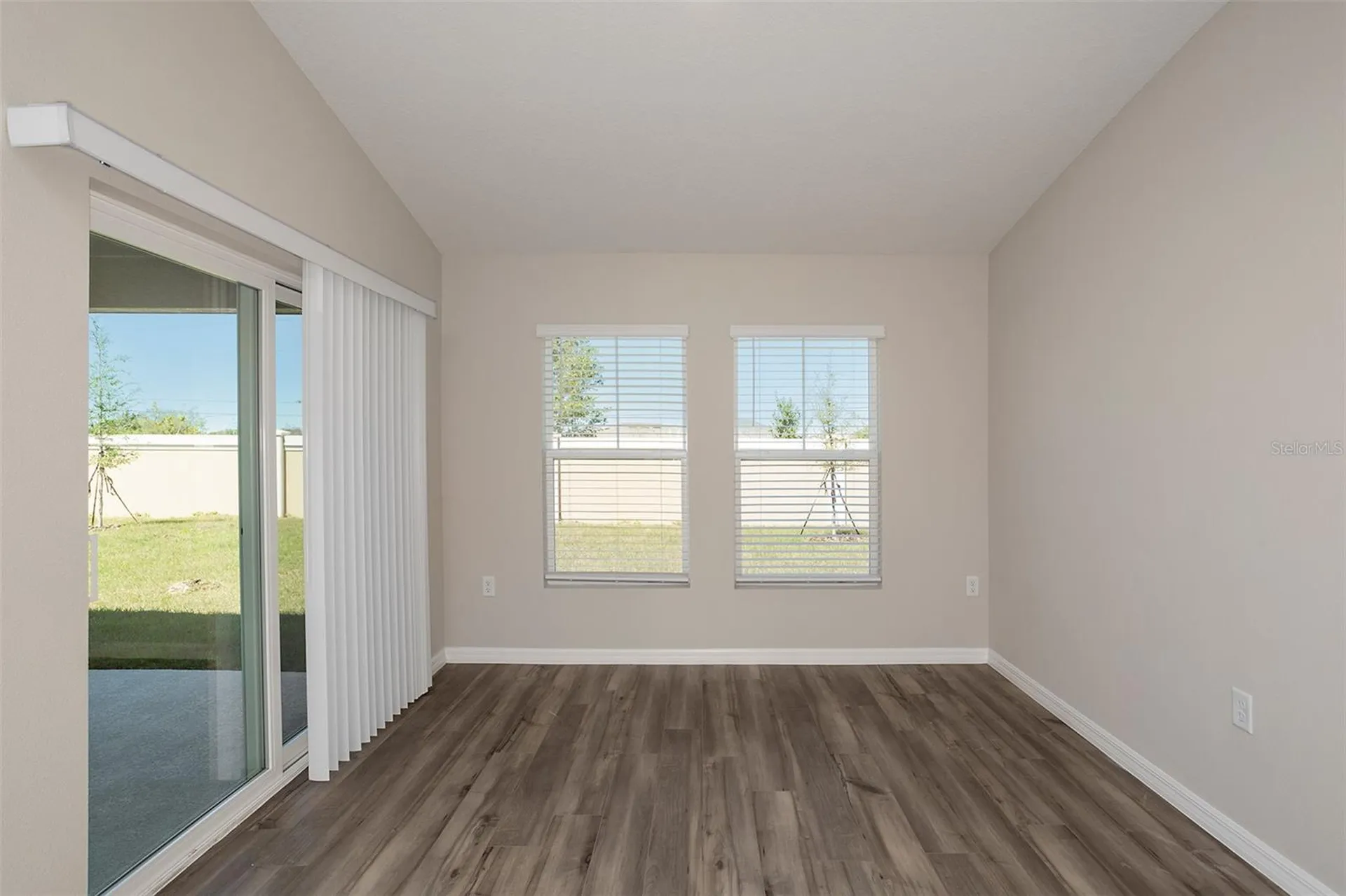 1075 Foreshore Lane Haines City FL 33844