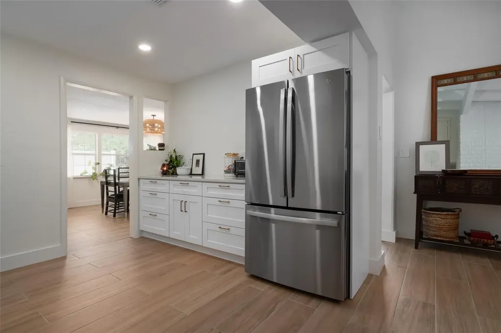 2660 Fairway Avenue S St Petersburg FL 33712