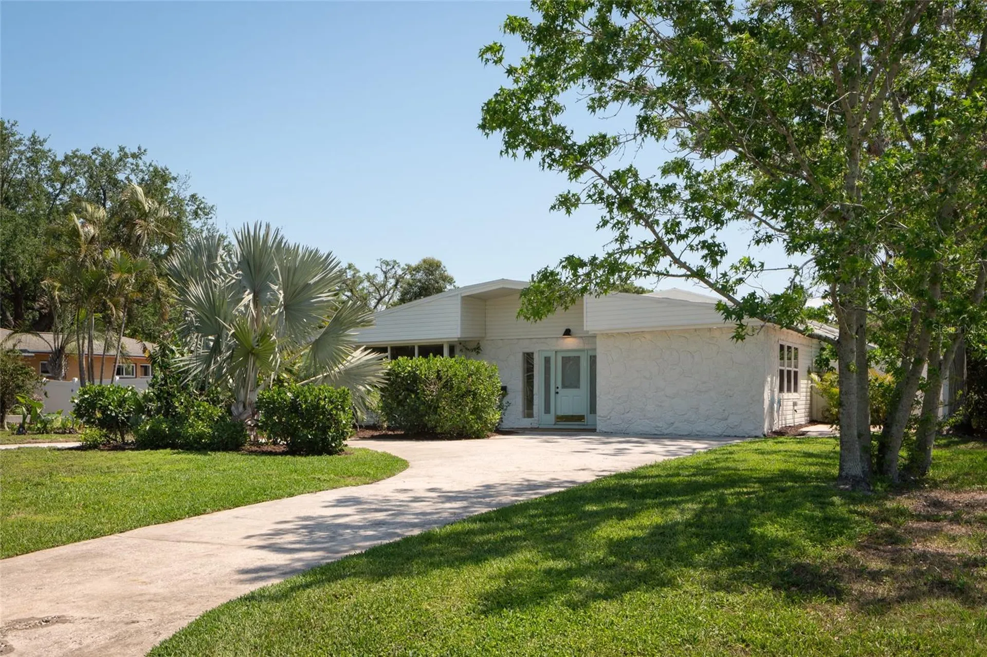 2660 Fairway Avenue S St Petersburg FL 33712