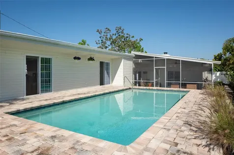 2660 Fairway Avenue S St Petersburg FL 33712