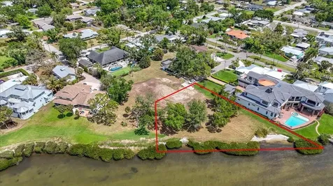 2111 4th Street Court W Palmetto FL 34221
