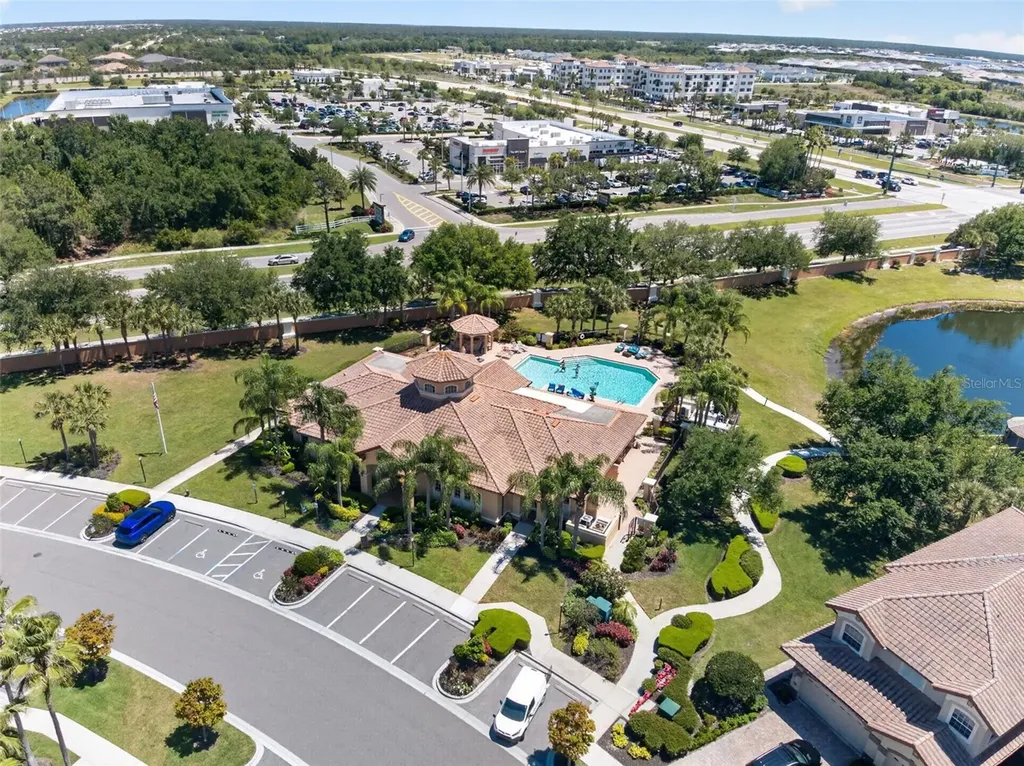 8229 Miramar Way Lakewood Ranch FL 34202
