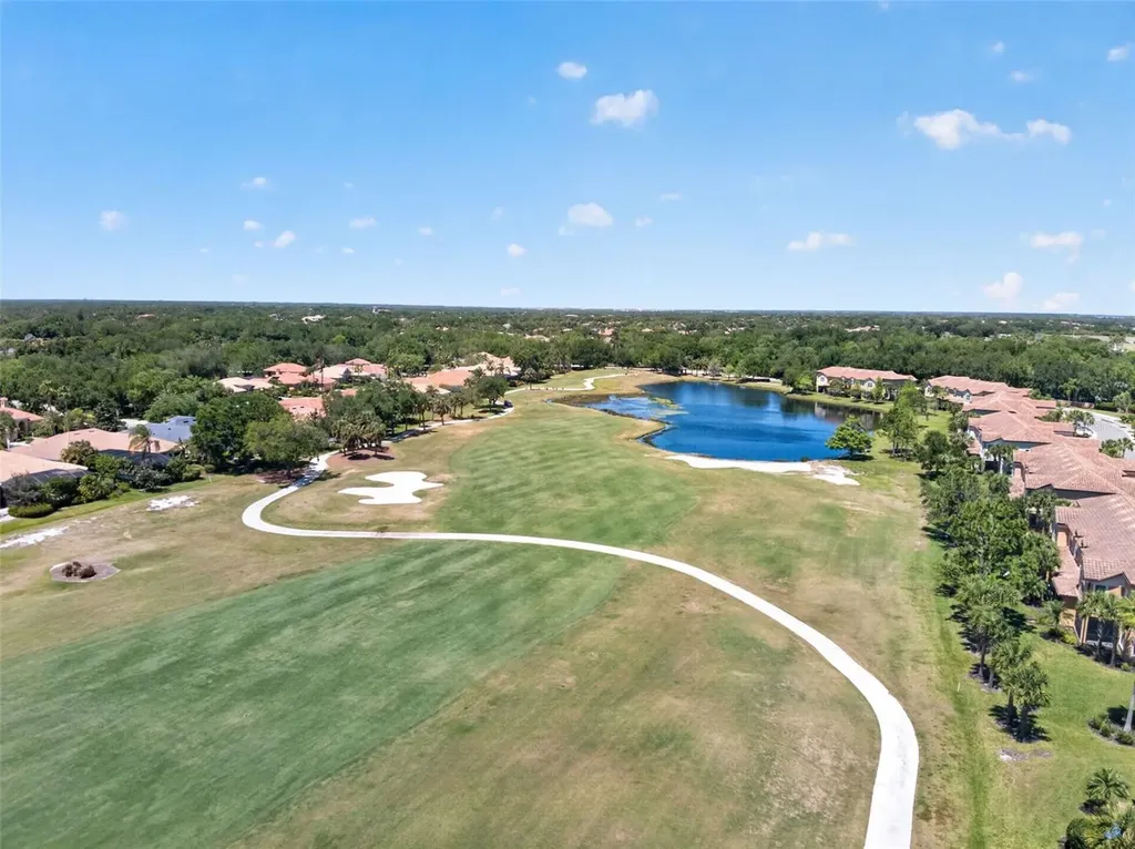 8229 Miramar Way Lakewood Ranch FL 34202