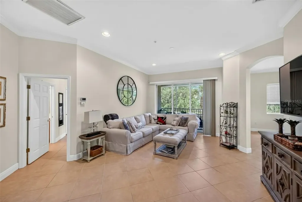 8229 Miramar Way Lakewood Ranch FL 34202