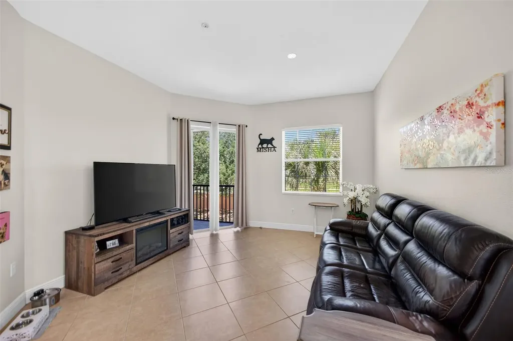 8229 Miramar Way Lakewood Ranch FL 34202