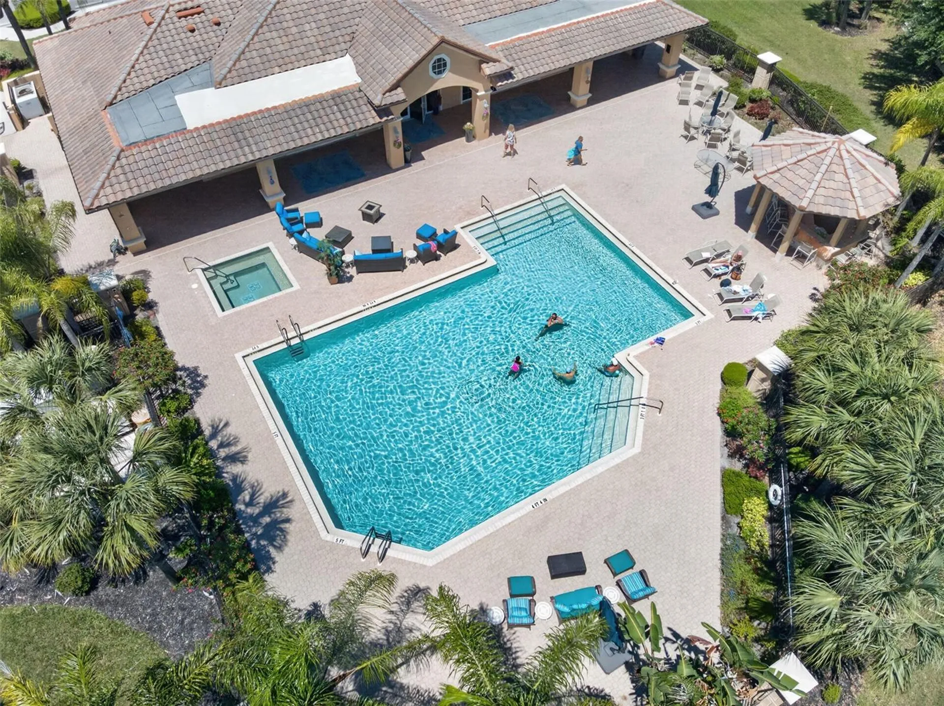 8229 Miramar Way Lakewood Ranch FL 34202