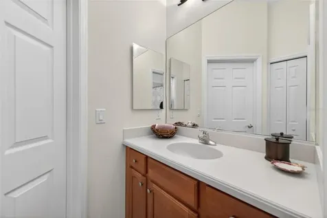8229 Miramar Way Lakewood Ranch FL 34202