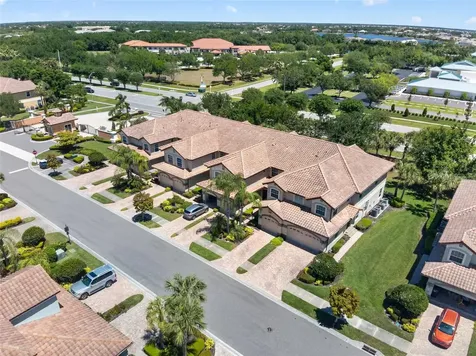 8229 Miramar Way Lakewood Ranch FL 34202