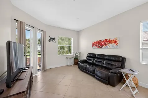 8229 Miramar Way Lakewood Ranch FL 34202