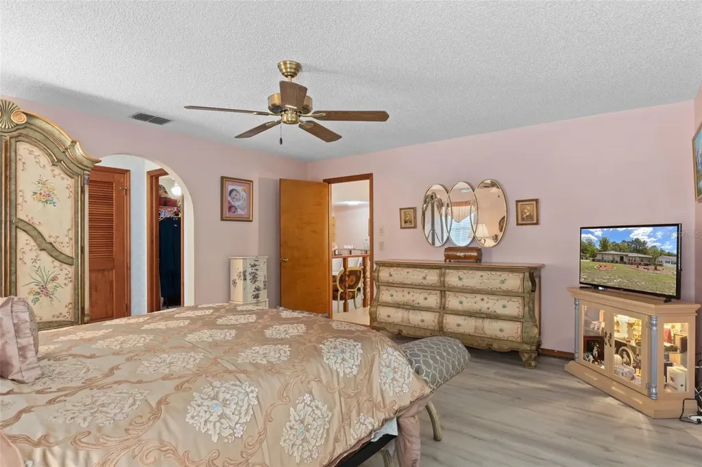5 Mangrove Court S Homosassa FL 34446