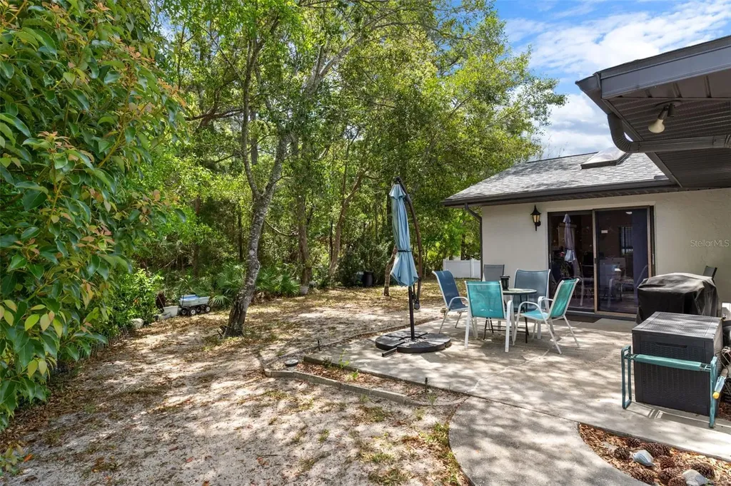 5 Mangrove Court S Homosassa FL 34446
