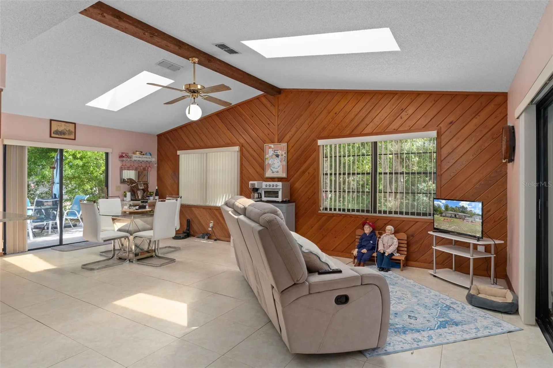 5 Mangrove Court S Homosassa FL 34446