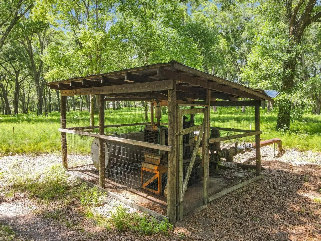 164 Denver Road Crescent City FL 32112