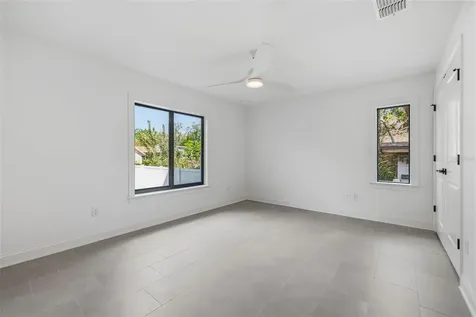 4509 W North A Street Tampa FL 33609