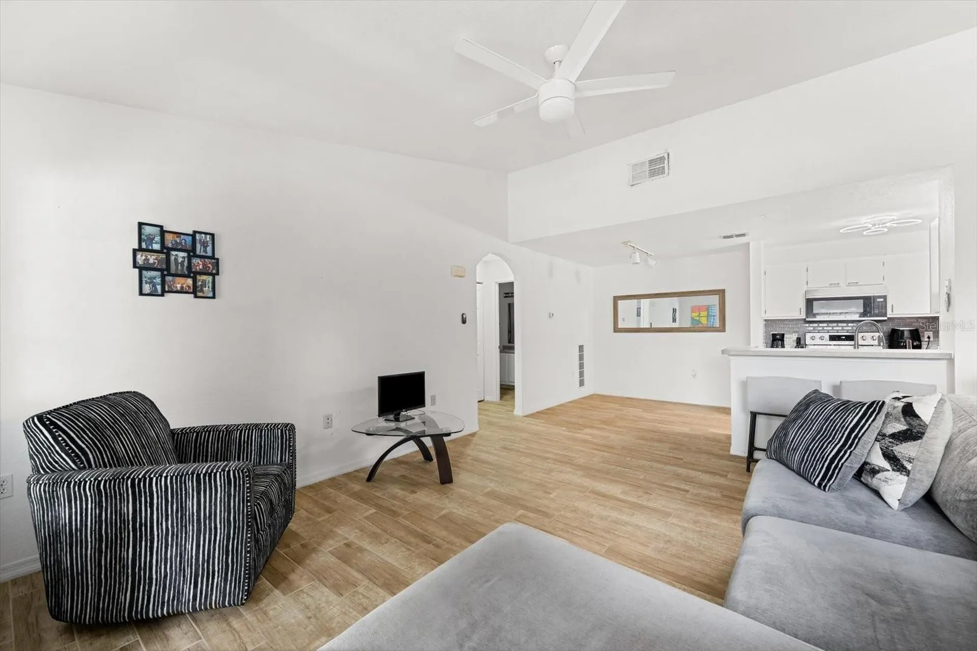 8933 Manor Loop Lakewood Ranch FL 34202