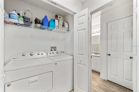 8933 Manor Loop Lakewood Ranch FL 34202